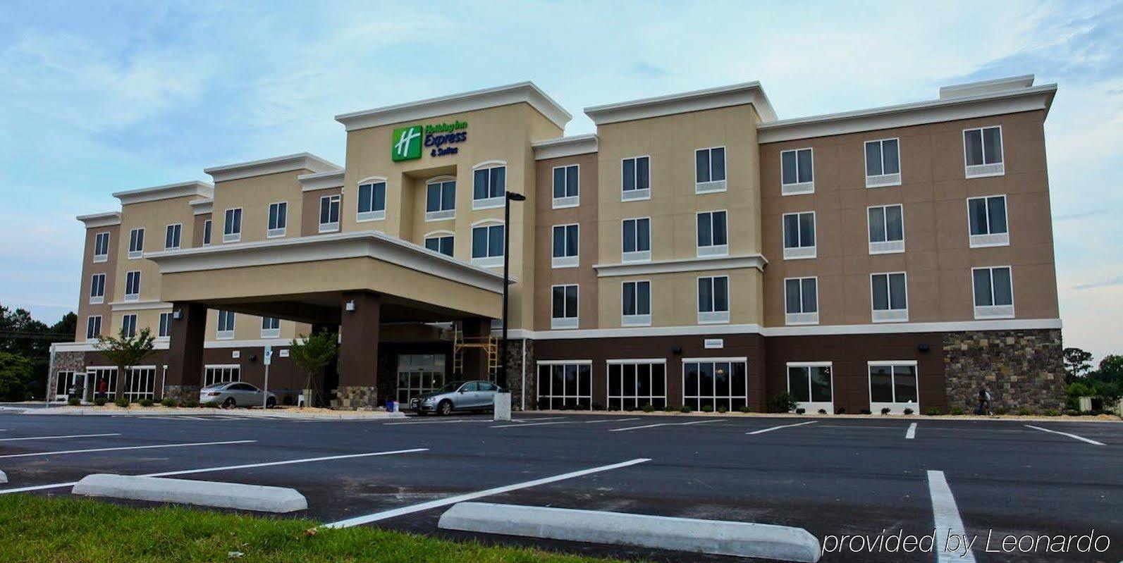Holiday Inn Express Hotel & Suites Goldsboro - Base Area, An Ihg Hotel Exterior foto